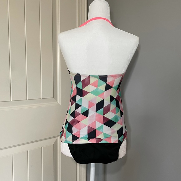 Two piece suit, tankini and bikini - Picture 4 of 6